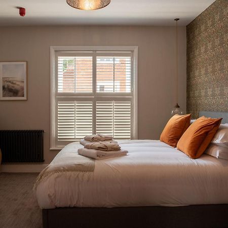 The Crown Pub And Hotel Manningtree Exteriér fotografie